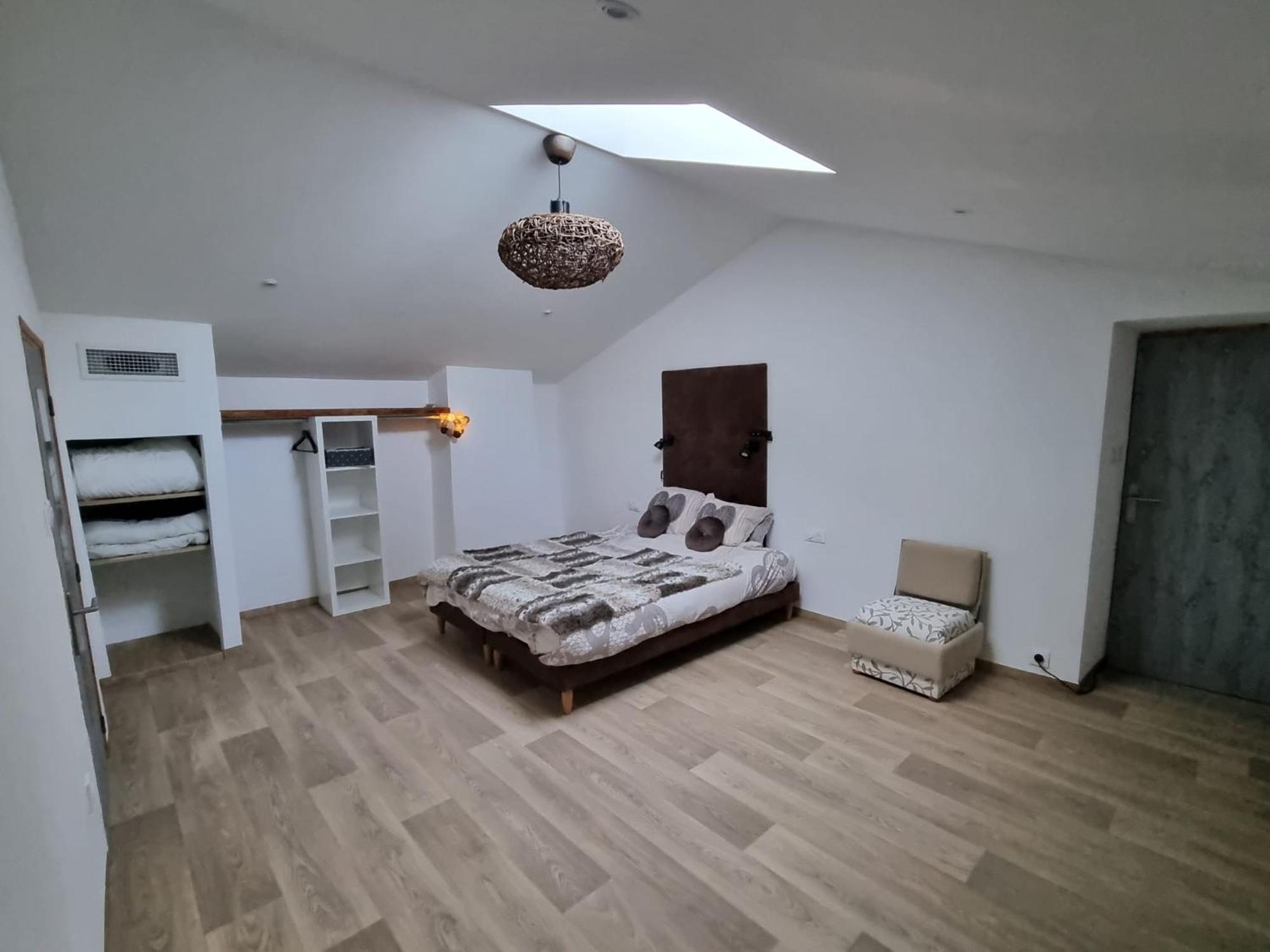 Au Fil De Soi Villa Saint-Julien-de-Peyrolas Exteriör bild