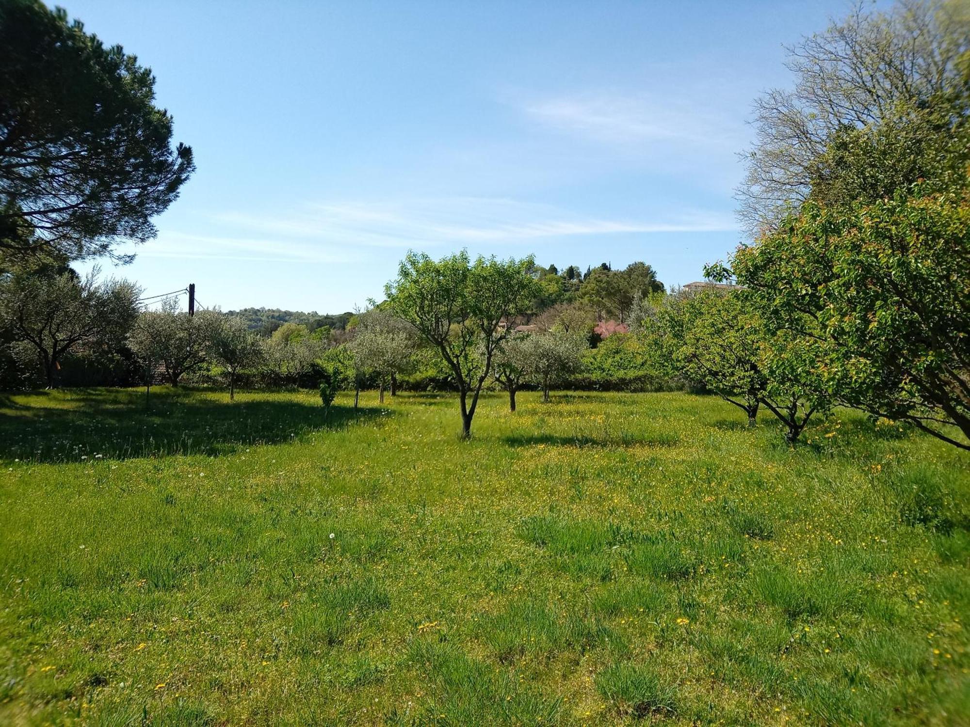 Au Fil De Soi Villa Saint-Julien-de-Peyrolas Exteriör bild
